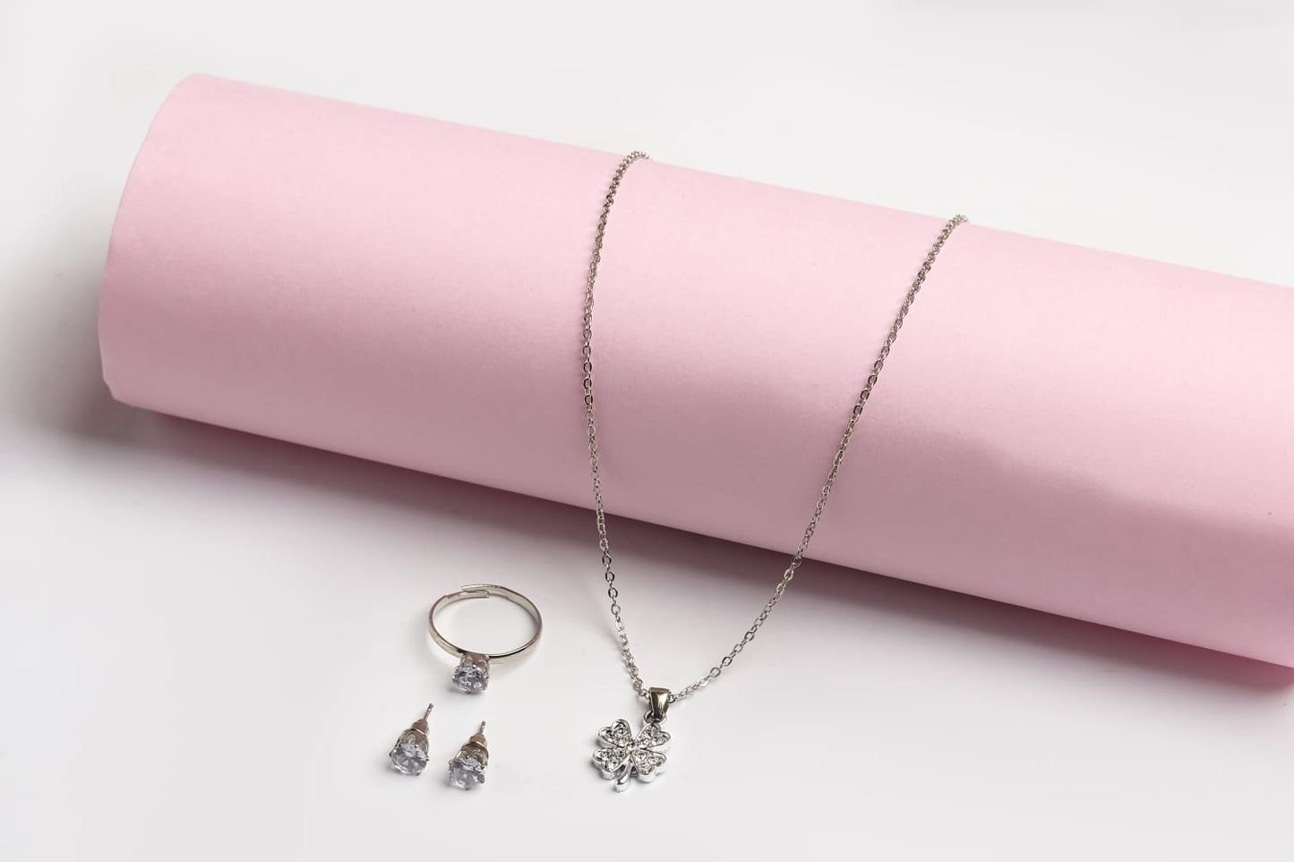 πΈ Blooming Beauty - 6PCS Silver Jewelry Set for Timeless Elegance πΈ